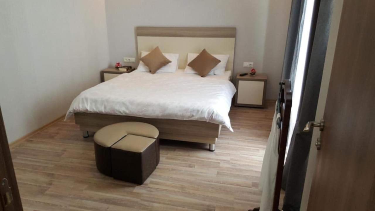 On Horizon Apartment